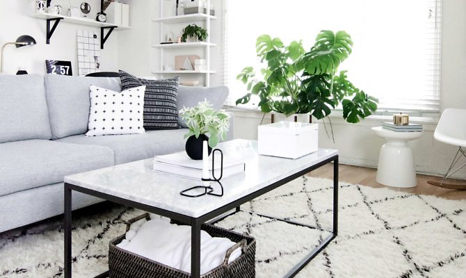 Modern Living With a White Marble Center Table | If you're a lover of minimalist designs, then this is a great inspiration for you! #interiordesign #centertable #homedecor #minimalistdesign