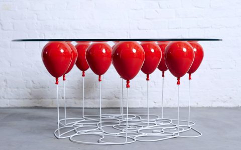 Go Up To The Clouds With This Balloon Table | Are you ready to go to the clouds through the clouds? #centertable #coffeetable #homedecor #livingroom #interiordesign